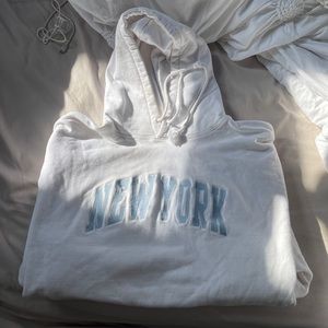Brandy Melville Sweatshirt